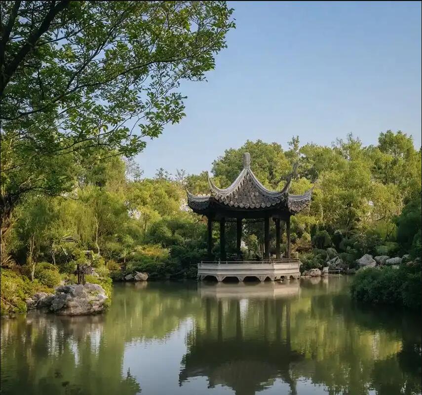 鸡西海露餐饮有限公司